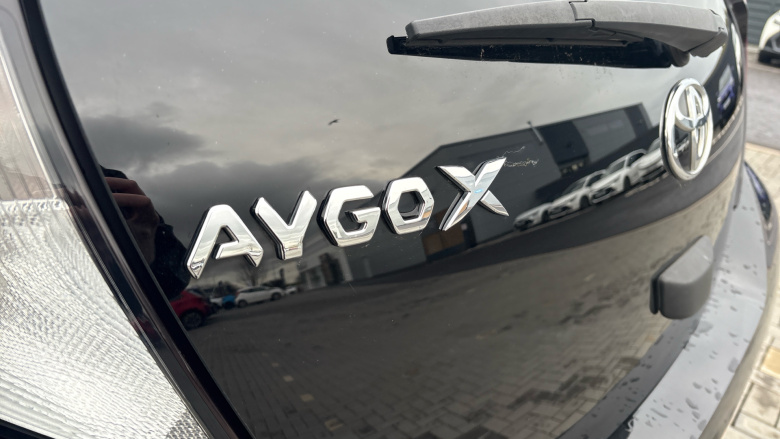 Toyota Aygo X 1.0 VVT-i Edge 5dr Petrol Hatchback